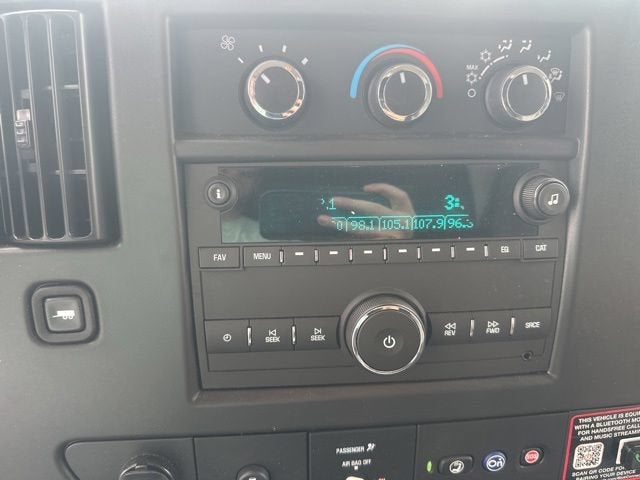 2026 Chevrolet Express Cutaway 3500 1WT