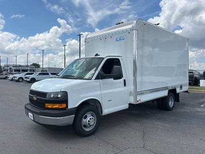 2026 Chevrolet Express Cutaway 3500 1WT
