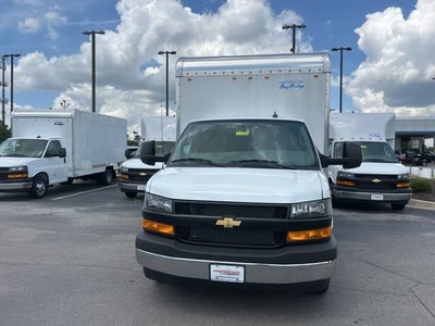 2026 Chevrolet Express Cutaway 3500 1WT