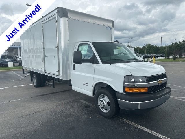 2026 Chevrolet Express Cutaway 4500 2WT
