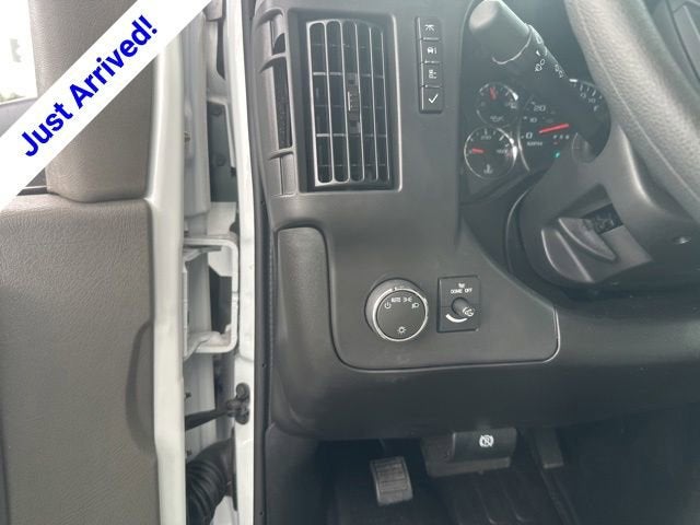 2026 Chevrolet Express Cutaway 4500 2WT