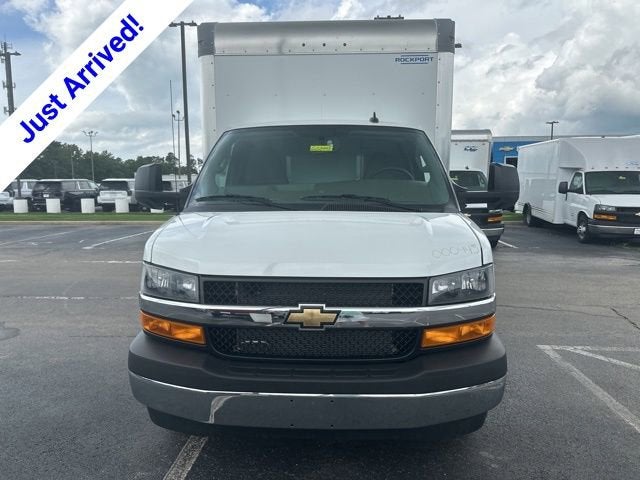 2026 Chevrolet Express Cutaway 4500 2WT