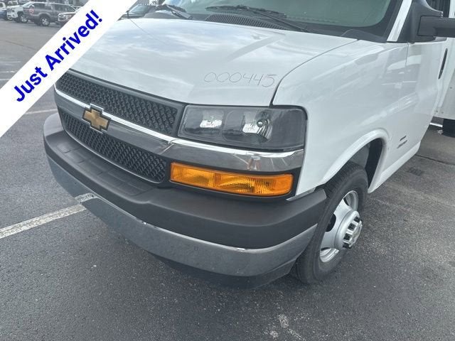 2026 Chevrolet Express Cutaway 4500 2WT