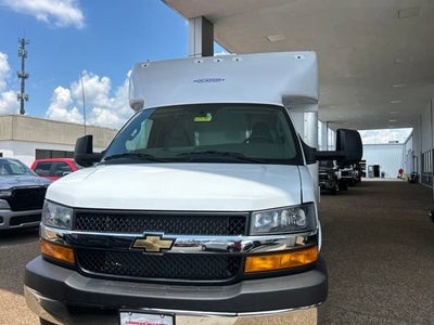 2026 Chevrolet Express Cutaway 4500 2WT