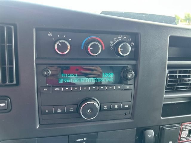 2026 Chevrolet Express Cutaway 4500 2WT