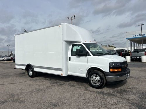 2026 Chevrolet Express Cutaway 4500 2WT