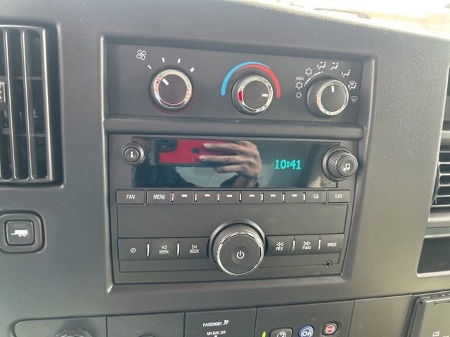 2026 Chevrolet Express Cutaway 4500 2WT