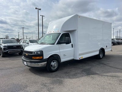 2026 Chevrolet Express Cutaway 4500 2WT