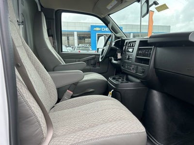 2026 Chevrolet Express Cutaway 4500 2WT