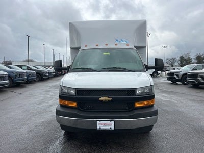 2026 Chevrolet Express Cutaway 4500 2WT