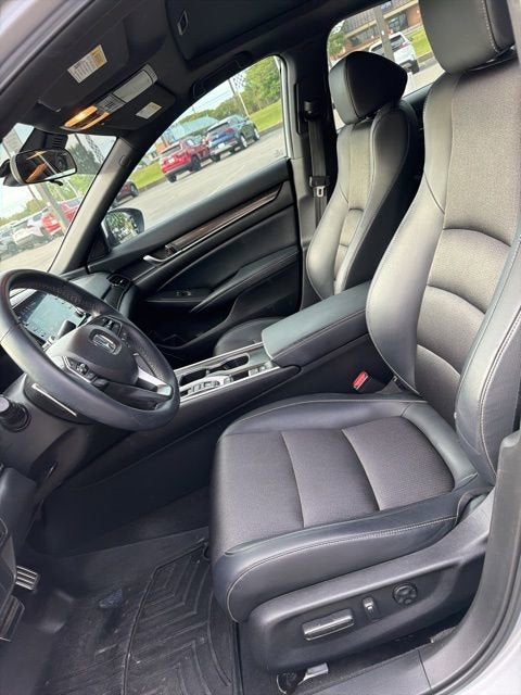 2018 Honda Accord Sedan Sport 2.0T