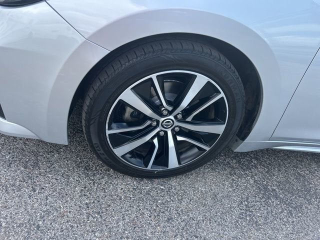 2021 Nissan Maxima SV