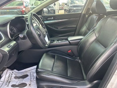 2021 Nissan Maxima SV