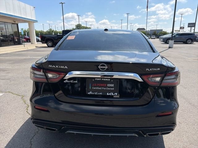 2023 Nissan Maxima Platinum