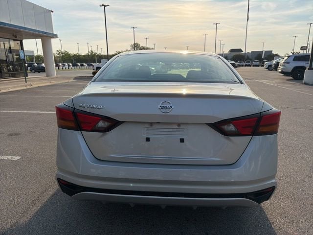 2022 Nissan Altima 2.5 S