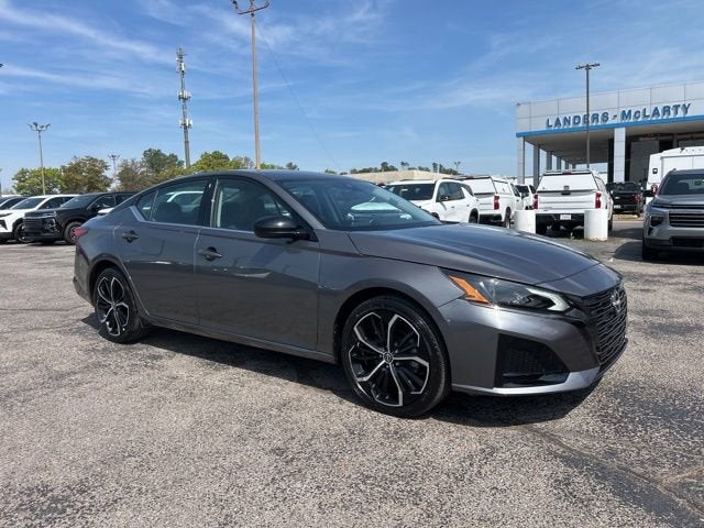 2024 Nissan Altima SR