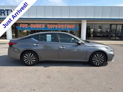 2024 Nissan Altima SV FWD