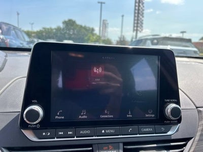 2025 Nissan Altima SV FWD
