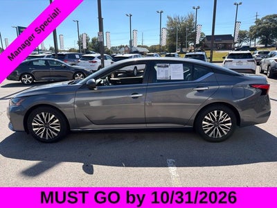 2025 Nissan Altima SV FWD
