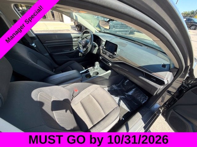 2025 Nissan Altima SV FWD