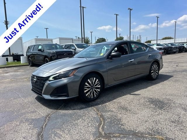 2025 Nissan Altima SV FWD