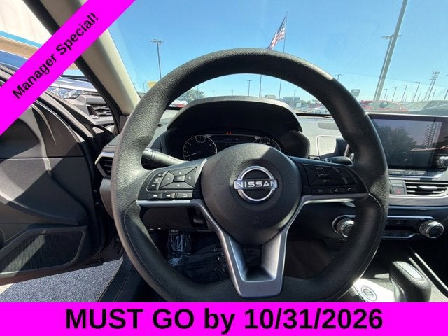 2025 Nissan Altima SV FWD
