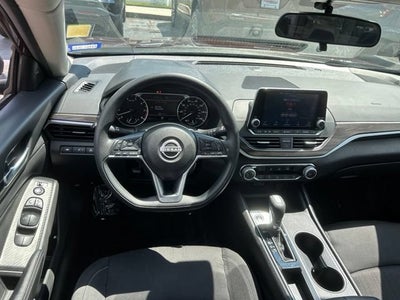2025 Nissan Altima SV