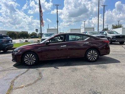 2025 Nissan Altima SV