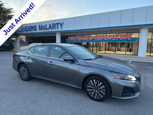 2023 Nissan Altima SV FWD
