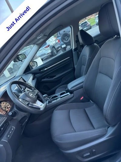2023 Nissan Altima SV FWD