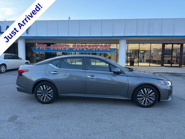 2023 Nissan Altima SV FWD