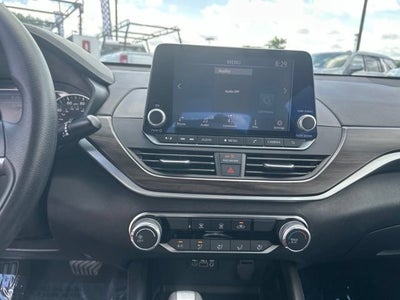 2023 Nissan Altima SV FWD