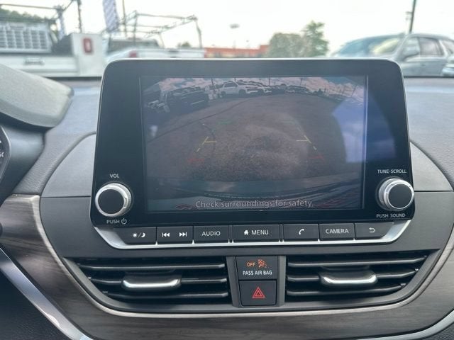 2023 Nissan Altima SV FWD