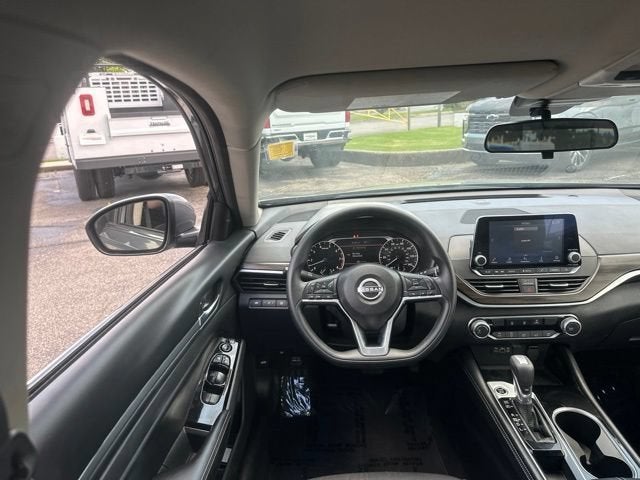 2023 Nissan Altima SV FWD