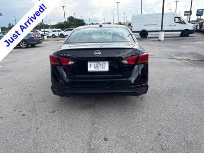 2025 Nissan Altima SV FWD