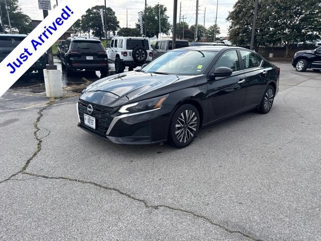 2025 Nissan Altima SV FWD