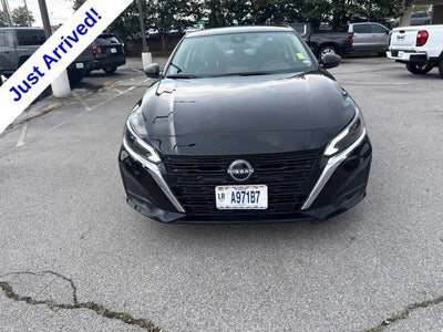 2025 Nissan Altima SV FWD