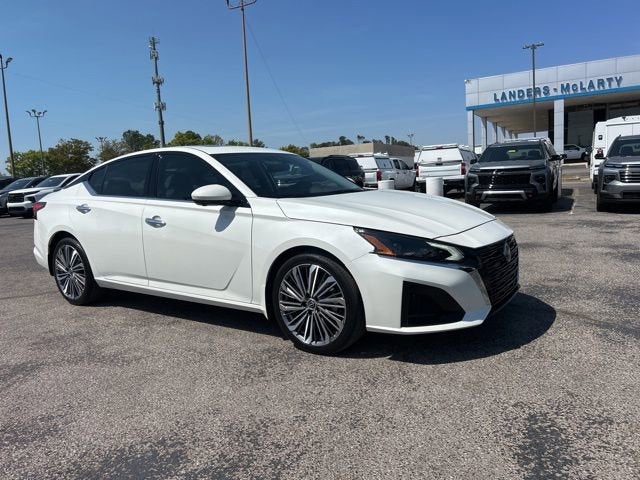 2025 Nissan Altima SL