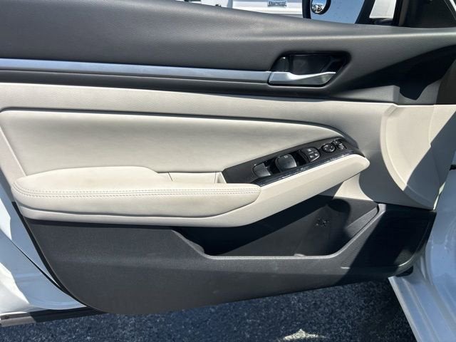 2025 Nissan Altima SL