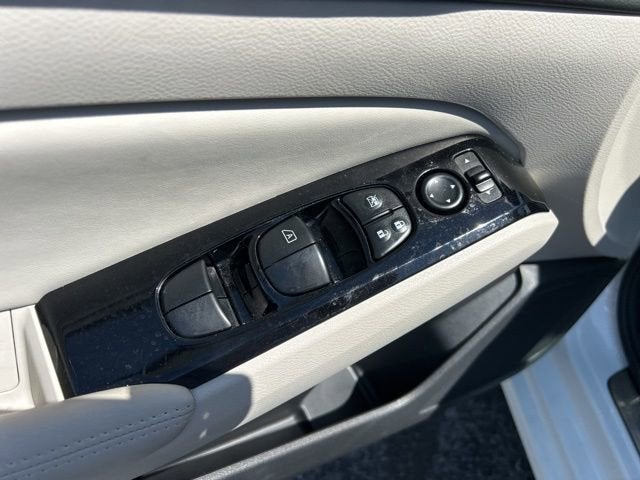 2025 Nissan Altima SL