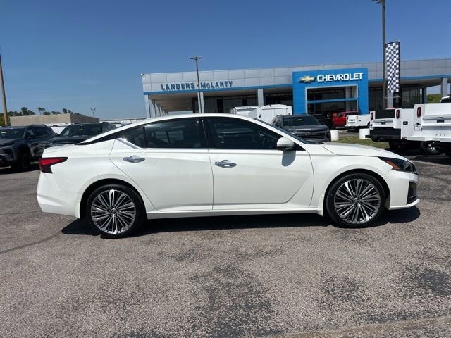 2025 Nissan Altima SL