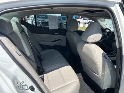 2025 Nissan Altima SL