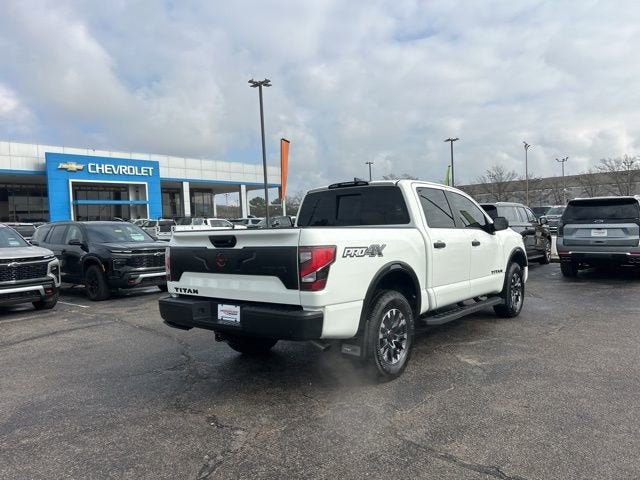 2024 Nissan Titan PRO-4X