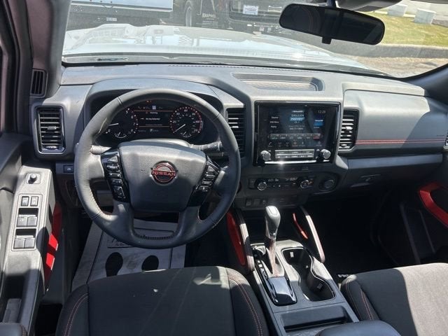 2023 Nissan Frontier Crew Cab PRO-X 4x2
