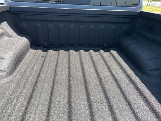 2023 Nissan Frontier Crew Cab PRO-X 4x2