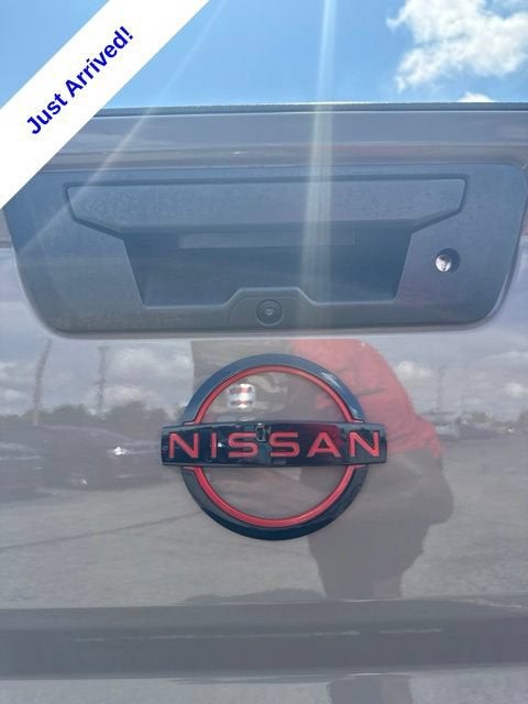 2023 Nissan Frontier Crew Cab PRO-X 4x2