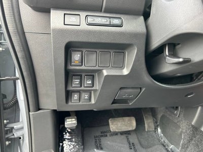 2025 Nissan Frontier Crew Cab PRO-4X 4x4