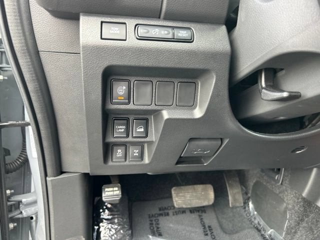2025 Nissan Frontier Crew Cab PRO-4X 4x4
