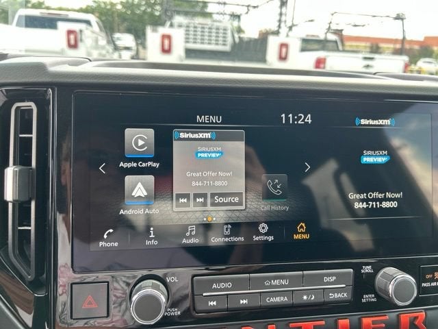 2025 Nissan Frontier Crew Cab PRO-4X 4x4
