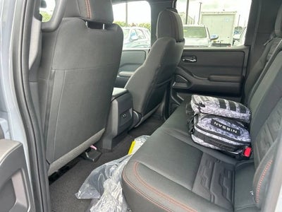 2025 Nissan Frontier Crew Cab PRO-4X 4x4